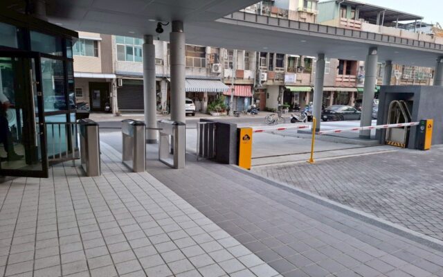 Wistron — Kaohsiung Dormitory Access Control